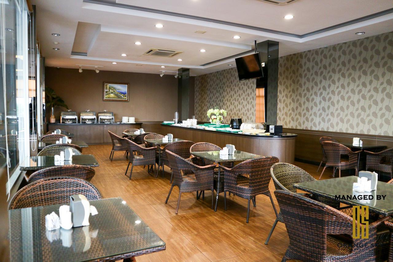埃杜基兹os酒店 Batam 外观 照片