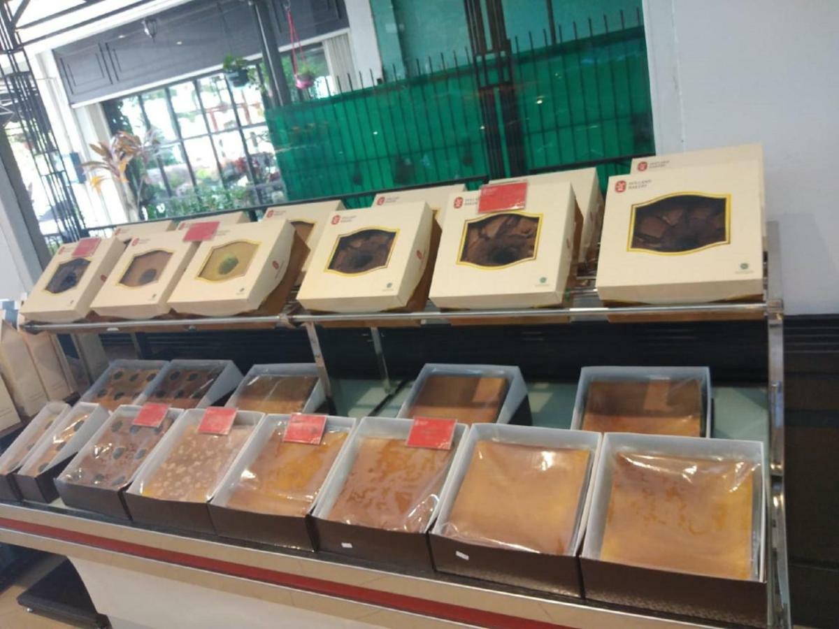 埃杜基兹os酒店 Batam 外观 照片